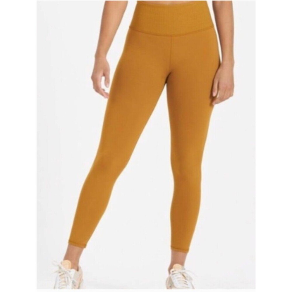 Vuori Women's Yellow and Orange Leggings